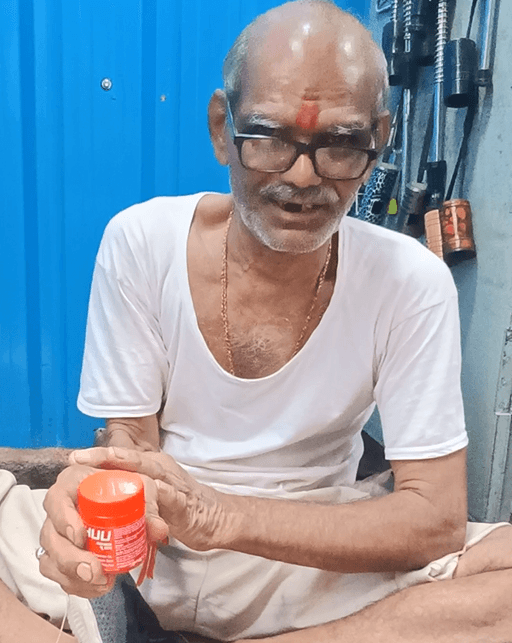 mochi ka kaam karta may chuu balm mera support system